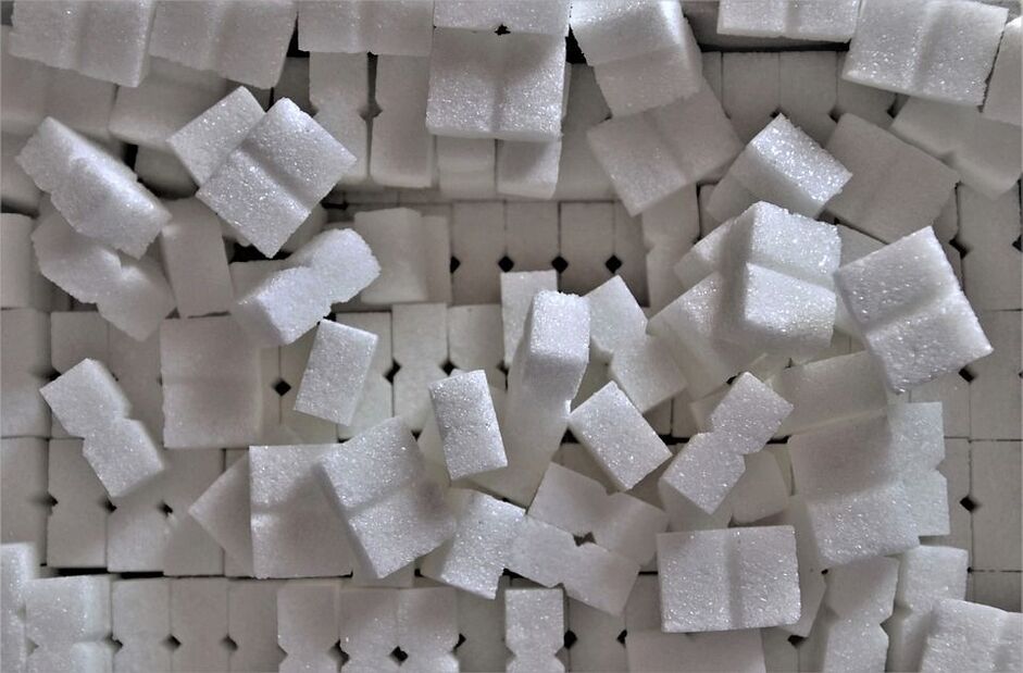 El azúcar contribuye al aumento de peso. 
